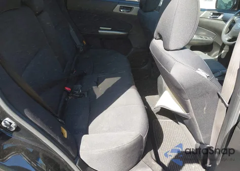 2011 Subaru Forester 2.5X Premium z USA, uszkodzony, nr VIN JF2SHADC2BH753501